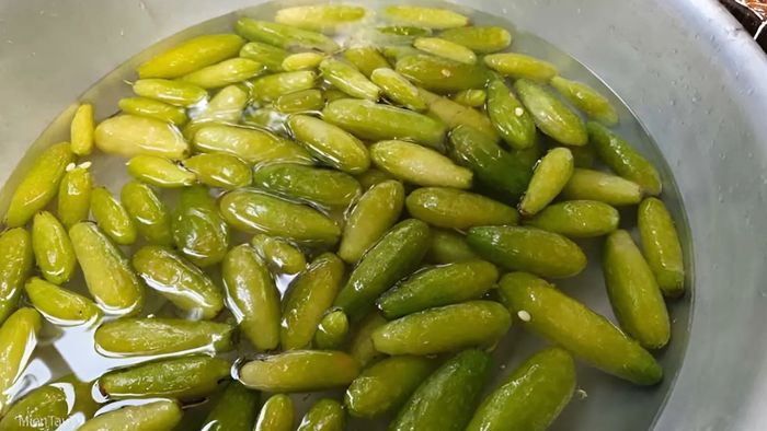 Hướng dẫn làm mứt khế chua, bước 1