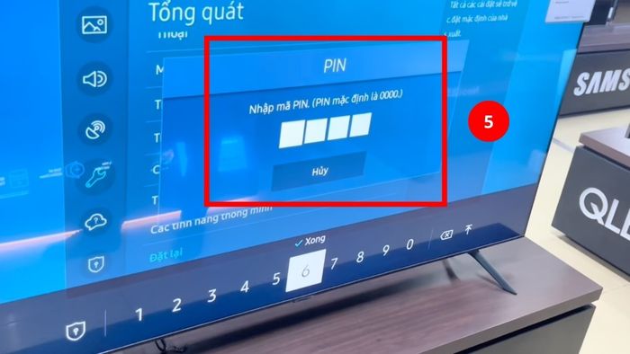 Hướng dẫn sử dụng remote Samsung để tìm kiếm bằng giọng nói – Bước 1 còn lại