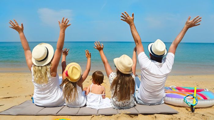 Những caption ấm áp khi đi biển cùng người thân