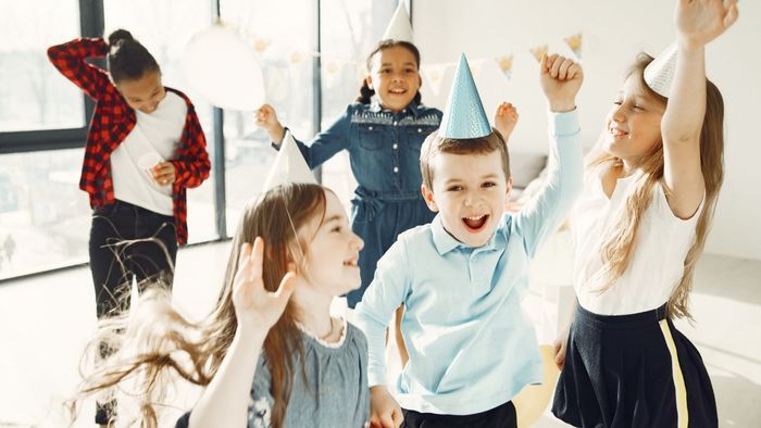 Lời chúc sinh nhật bạn thân bằng tiếng Anh dễ thương và ý nghĩa
