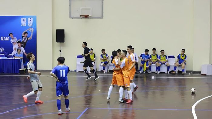 Các hoạt động ngoại khóa và đời sống sinh viên tại HUBT rất phong phú, tạo ra nhiều cơ hội học hỏi và phát triển ngoài lớp học.