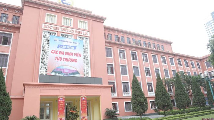 The latest tuition fees at Đại học Thủy Lợi