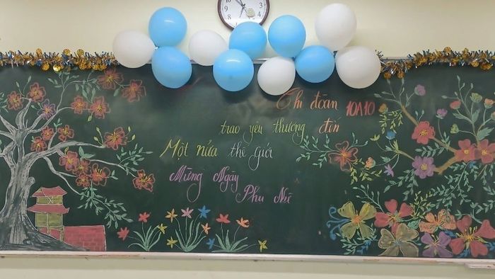 Trang trí bảng 8/3 bằng bóng bay với thiết kế tuyệt đẹp
