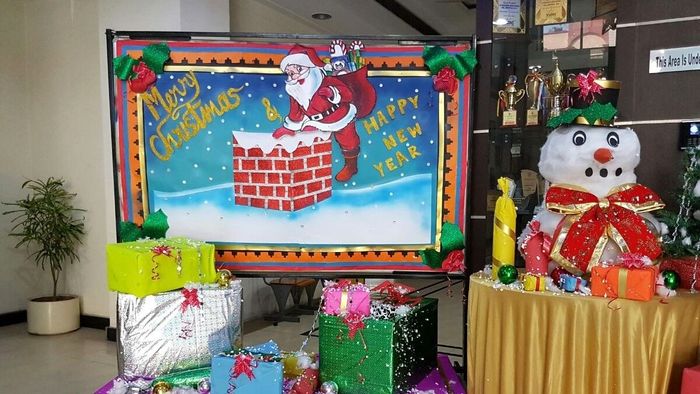 Mẫu trang trí bảng Noel độc đáo và ấn tượng, thu hút mọi ánh nhìn