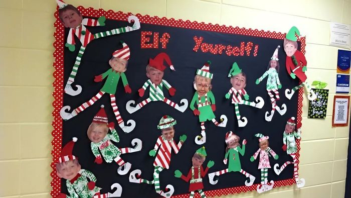 Trang trí bảng Noel bằng hình dán sinh động, mang đậm không khí Giáng sinh