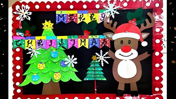 Trang trí bảng Noel theo chủ đề, sáng tạo và đầy màu sắc cho không gian Giáng sinh thêm đặc biệt