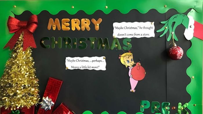 Cùng nhau làm đẹp bảng Noel với các trang trí thú vị, tạo không khí lễ hội đầy màu sắc.