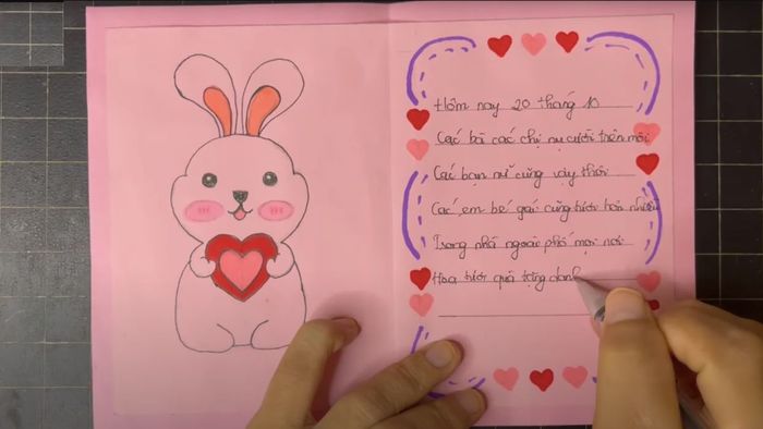 Thiệp trái tim – quà tặng ý nghĩa cho ngày 20/10