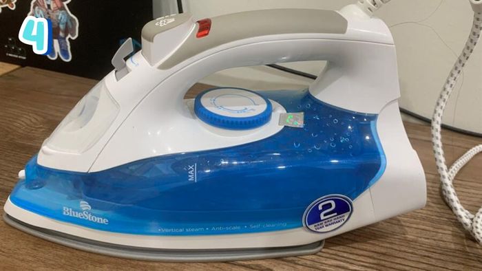 Hướng dẫn sử dụng bàn ủi hơi nước Bluestone ở chế độ ủi khô - Bước 4