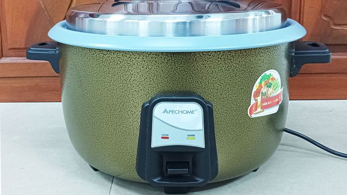 Những điểm cần lưu ý khi để nồi cơm điện hoạt động qua đêm