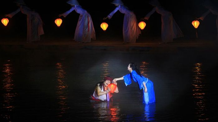 Màn biểu diễn chạm đến cảm xúc nhất trong show - Show Ký ức Hội An