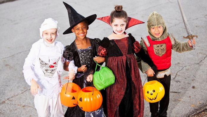 Các lưu ý khi hóa trang Halloween cho bé trai, bé gái