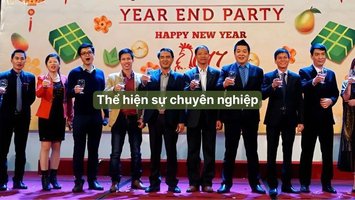 Kịch bản tất niên cần thể hiện sự chuyên nghiệp.