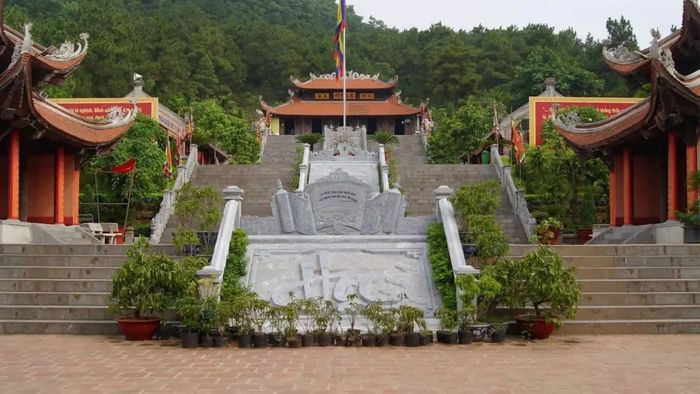 Các cảnh đẹp đặc sắc của Hải Dương