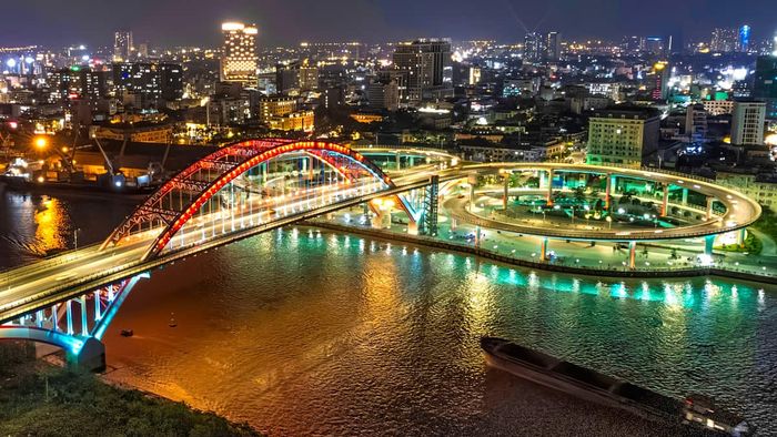 Khung cảnh Hải Phòng vào ban đêm, đẹp tuyệt vời và đầy sắc màu