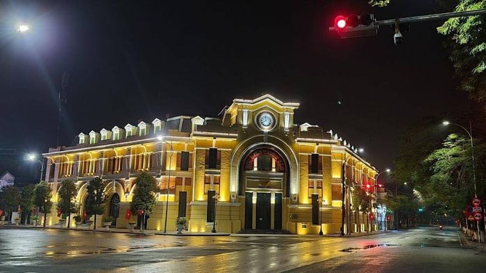 Hải Phòng về đêm – vẻ đẹp mê hoặc của thành phố cảng trong ánh đèn mờ ảo
