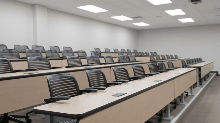 Những bức ảnh lớp học đại học đẹp và sang trọng