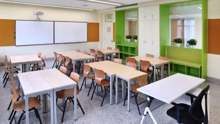 Hình ảnh lớp học đại học với phong cách sáng tạo