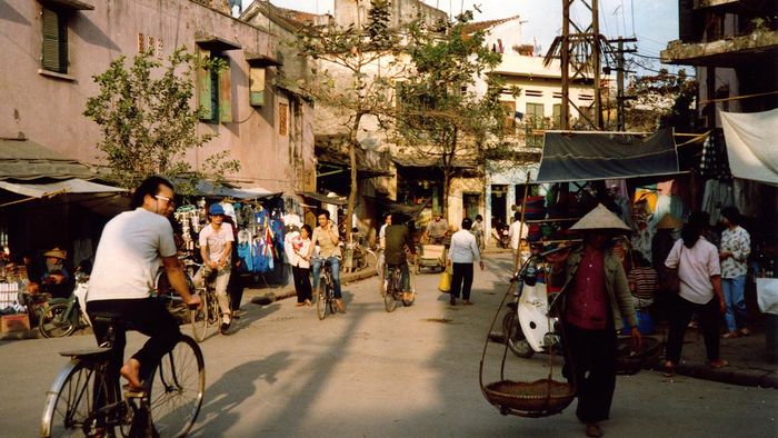 Những bức ảnh lưu giữ vẻ đẹp Phố cổ Hà Nội xưa