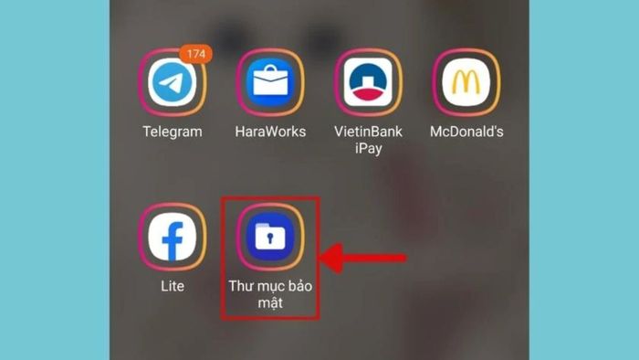 Hướng dẫn khóa ứng dụng trên Samsung qua thư mục bảo mật - Bước 3