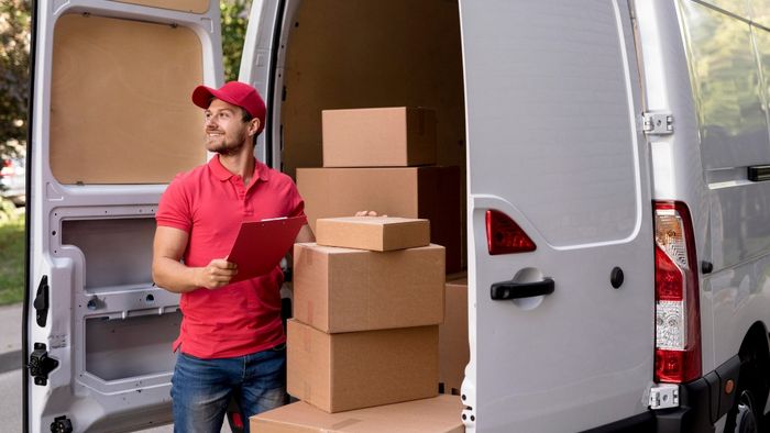 Hình ảnh shipper đẹp và ấn tượng