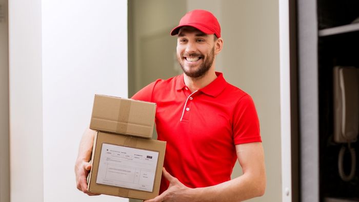 Khoảnh khắc shipper ý nghĩa và đáng nhớ