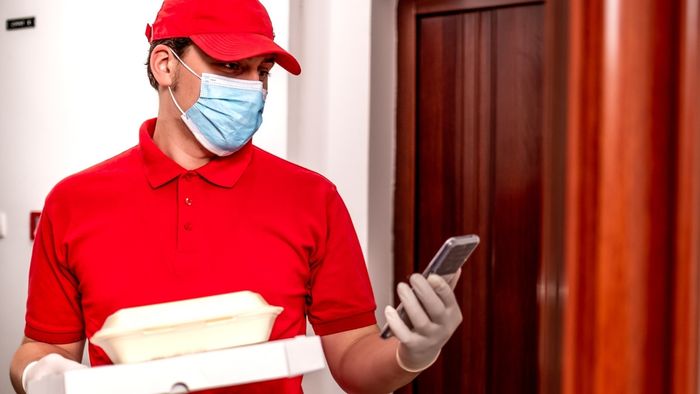 Những bức ảnh shipper giao đồ ăn đẹp và ấn tượng