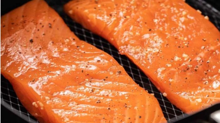 Hướng dẫn làm cá hồi nướng măng tây với nồi chiên không dầu - Bước 3