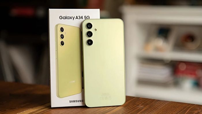 Các mẫu điện thoại Samsung mới nhất dòng A mang đến sự kết hợp tuyệt vời giữa thiết kế hiện đại và hiệu suất ấn tượng, phù hợp với nhiều đối tượng người dùng và nhu cầu sử dụng khác nhau.