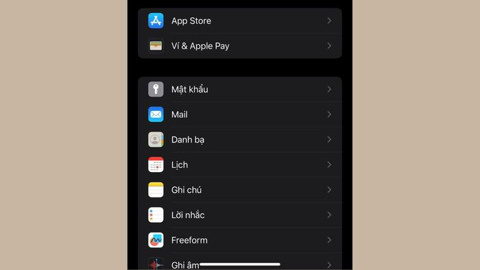 Hướng dẫn tắt tính năng tự cập nhật ứng dụng trên iPhone – Bước 1