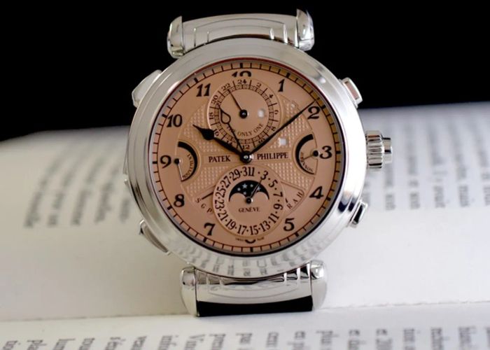 Đồng hồ Patek Philippe Grandmaster Chime Ref. 6300A-010 là chiếc đồng hồ đắt nhất thế giới