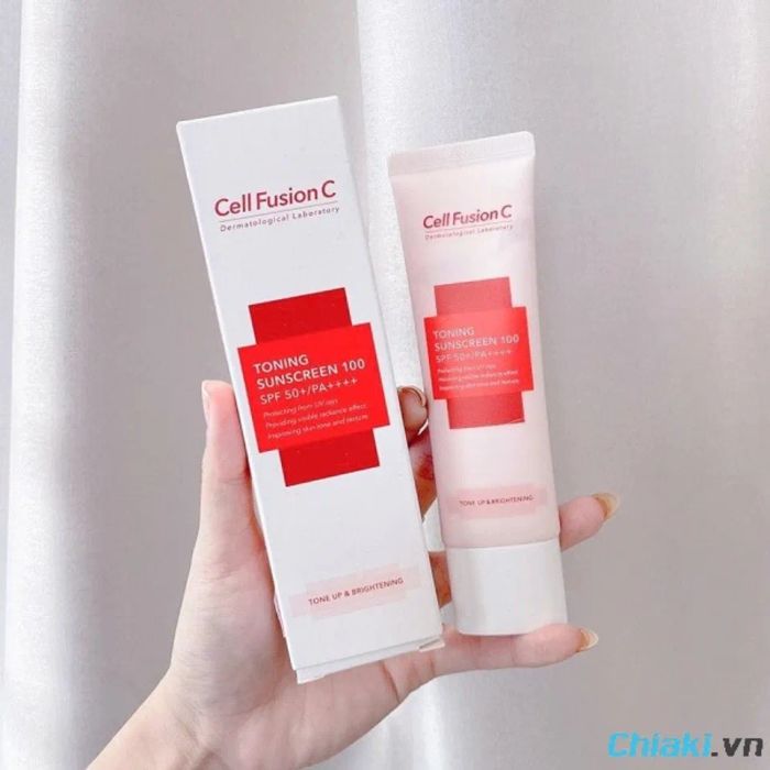 Kem chống nắng Cell Fusion C Toning Sunscreen 100