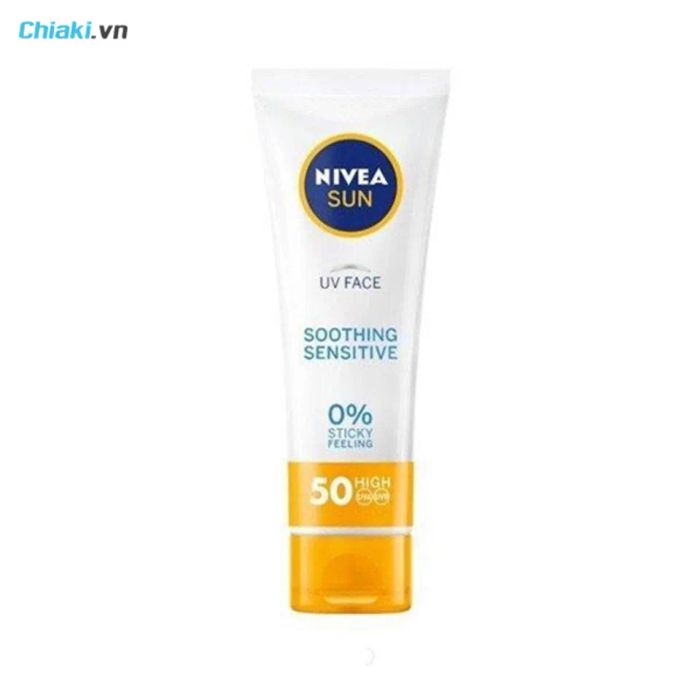 Kem chống nắng Nivea Soothing Sensitive UV Face