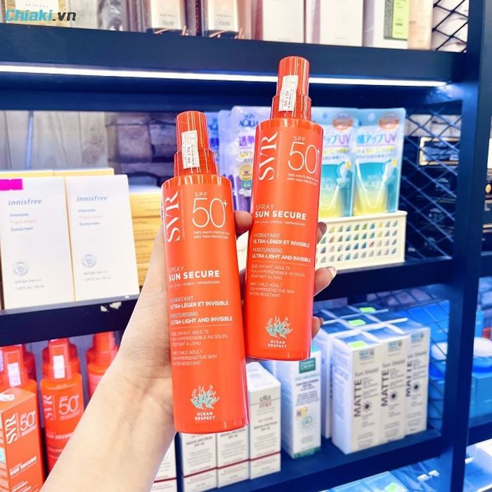 Kem chống nắng SVR dạng xịt Sun Secure Spray SPF50+ cho mặt và body