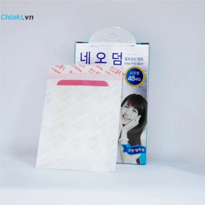 Miếng dán mụn Neoderm