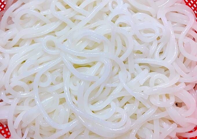 Cách làm bún tươi tại nhà dễ dàng, không cần dùng máy
