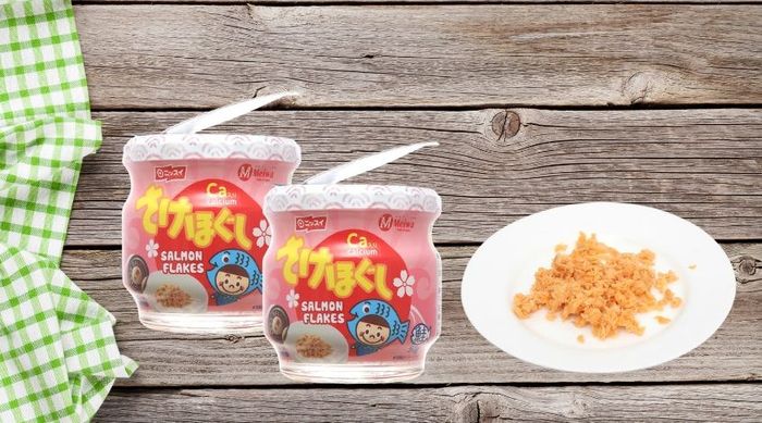 Ruốc cá hồi Meiwa ít muối, lọ 50g