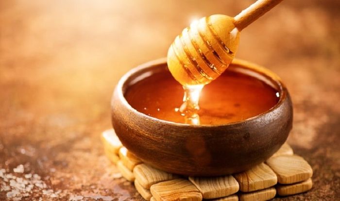 Sự chênh lệch giá giữa mật ong rừng và mật ong nuôi là rất lớn