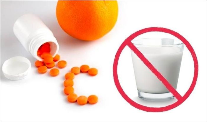 Tránh kết hợp Vitamin C với sữa tươi
