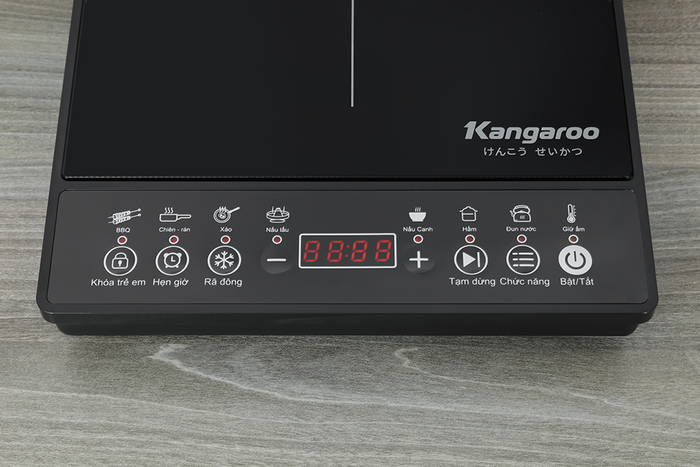 Bếp từ Kangaroo KG18IC1 - bảng điều khiển