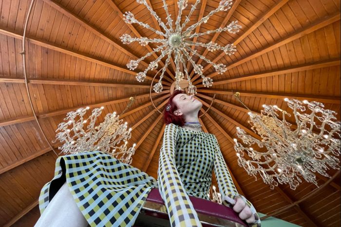 Phân tích nhiều độ phơi sáng để tối đa hóa chi tiết | iPhone 12