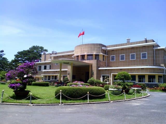 Vẻ đẹp uy nghi của Dinh III Bảo Đại