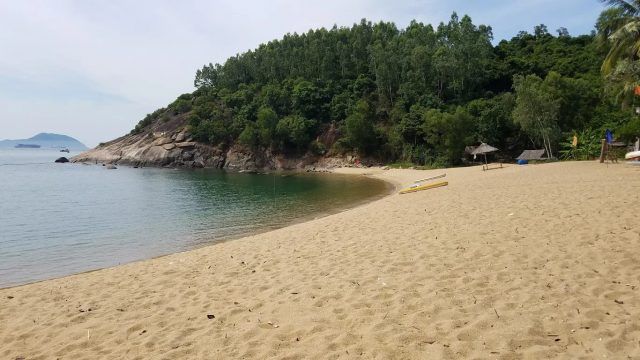Khám phá Bãi Cát Vàng Đà Nẵng 04
