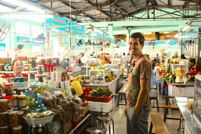 Khám phá chợ Cồn 01