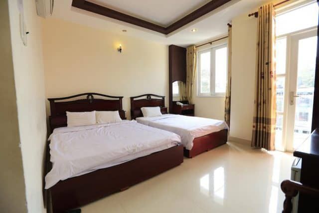 Một phòng tại khách sạn Tuấn Việt (hình ảnh chụp bởi ST)