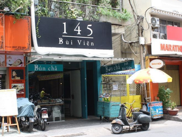 Khám phá bí mật của nhà hàng bún chả 145 Bùi Viện ở Sài Gòn