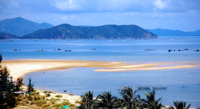 Du lich biển thiên cầm:Đảo Hòn Bớc - Đảo Hòn Bé