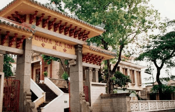 Khám phá cổng chùa Xá Lợi - Đẳng cấp và trang trí tinh tế