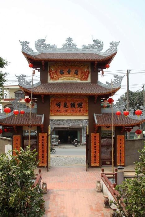 Hình ảnh cổng chùa Nam Thiên Nhất Trụ - Sài Gòn