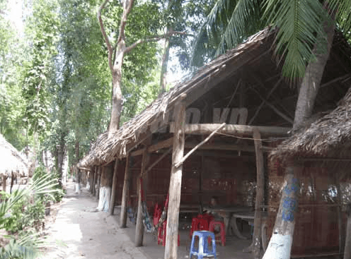 Khu nghỉ dưỡng của du khách tại vườn cò Thủ Đức